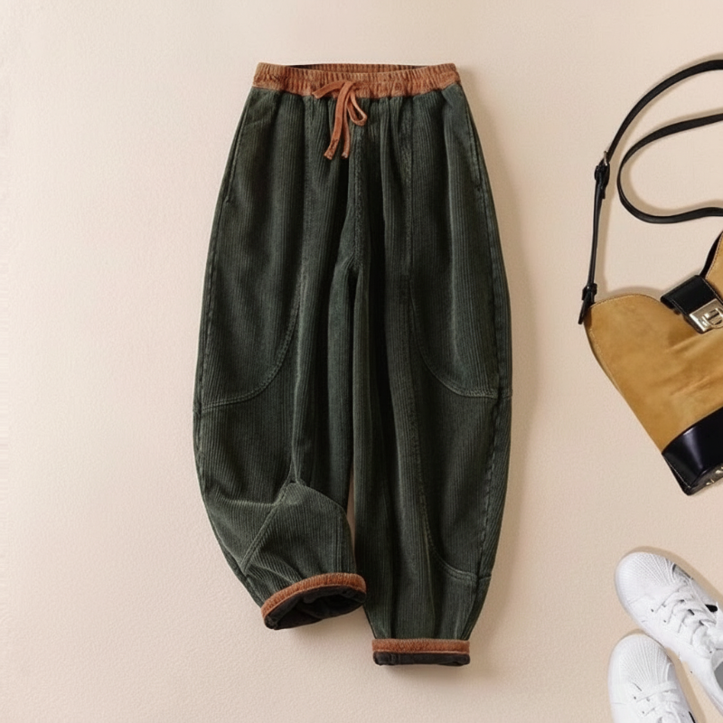 đ„đNĆi tĂ©li meleg plĂŒssbĂ©lĂ©sƱ kordbĂĄrsony haremnadrĂĄg