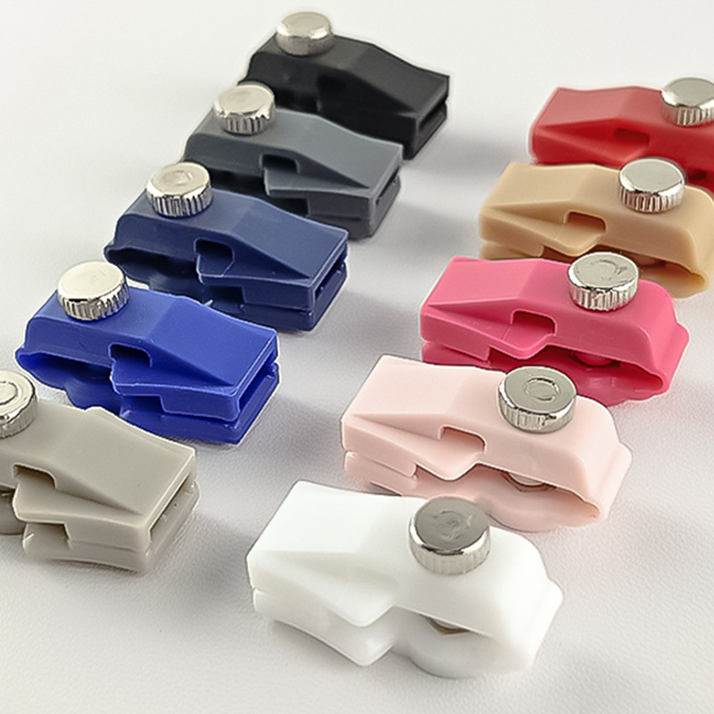 🎁Utolsó 50 szett elérhető 🧦ingyenes kasmír és pamut zokniKönnyen felszerelhető cipzárhúzó javítókészlet